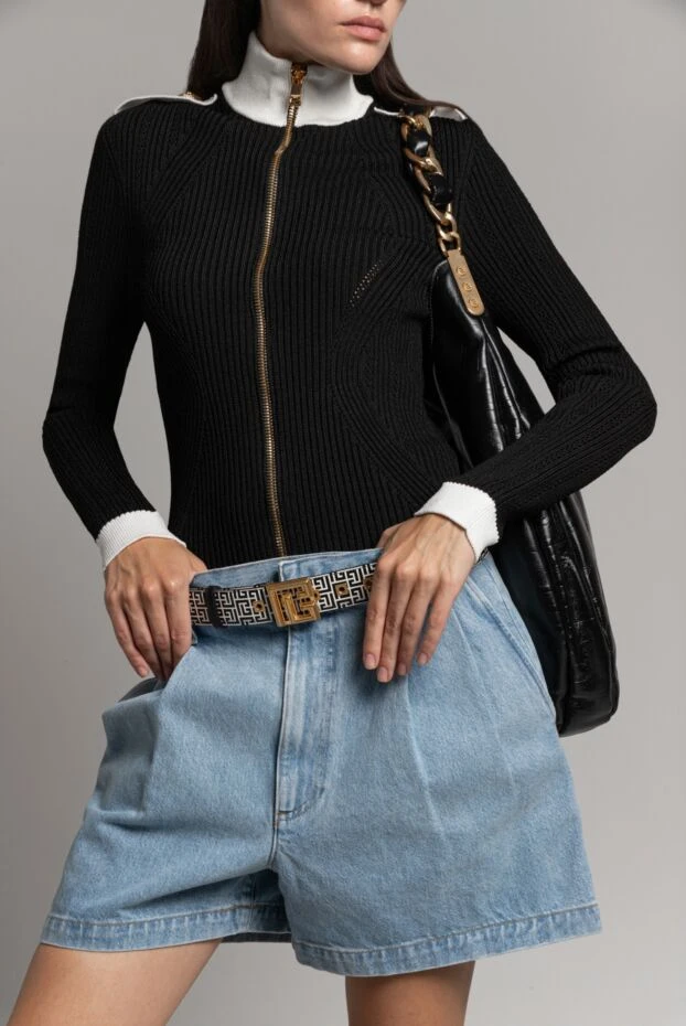 Blue denim shorts for women with pleats - photo 2