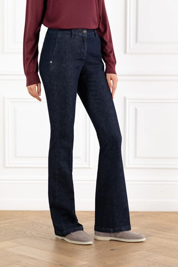 Jacob Cohen женские расклешенные джинсы темно-синего цвета 181125 - фото 3