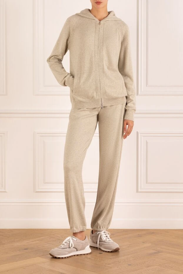 Loro Piana женский серый кашемировый прогулочный костюм в рубчик 181282 - фото 2