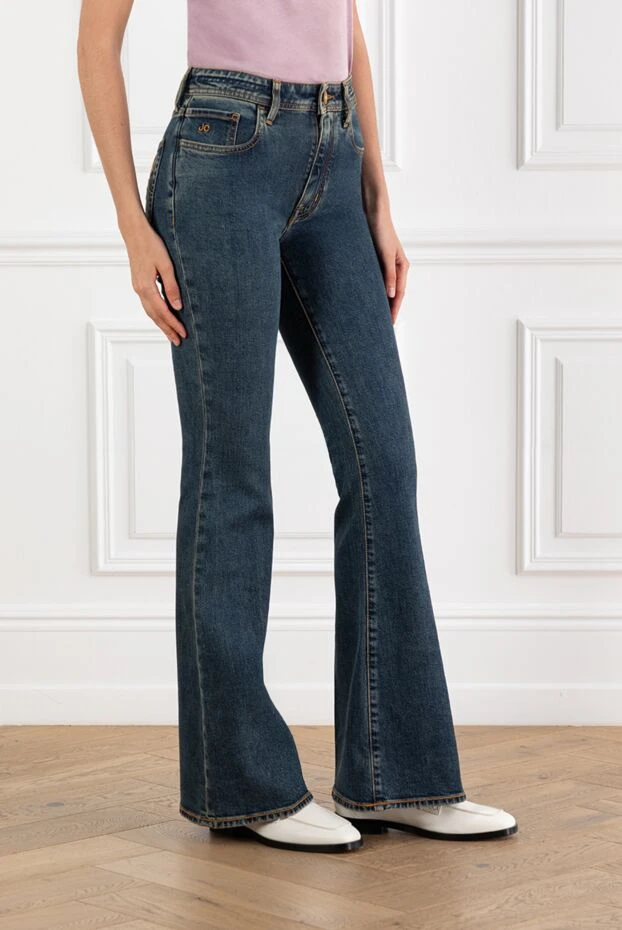 Jacob Cohen женские расклешенные джинсы синего цвета 184787 - фото 3