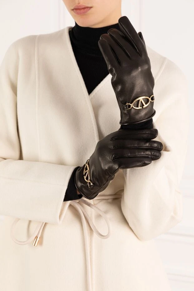 Valentino woman gloves купить с ценами и фото 185057 - photo 1