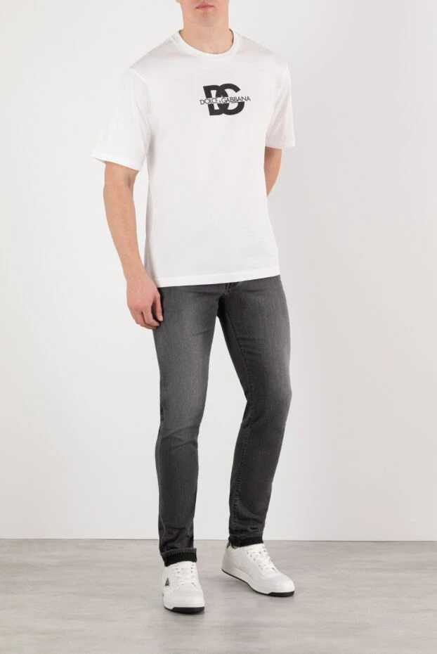 Dolce & Gabbana men's white straight-cut t-shirt with a graphic logo 185445 - photo 2