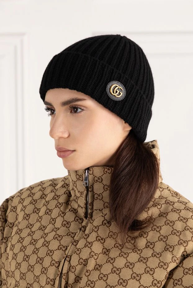 Women's black knitted hat made of wool and cashmere - photo 2