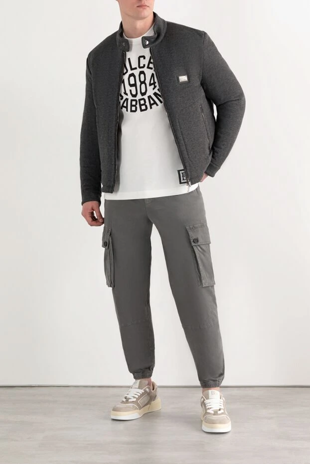 Dolce & Gabbana куртка серая мужская с металлическим логотипом и воротником стойкой 185947 - фото 2