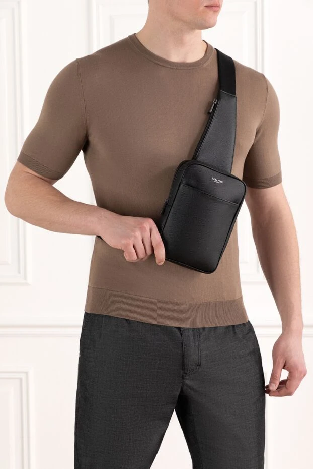 Sling shoulder bag in Evoluzione leather, black - photo 2