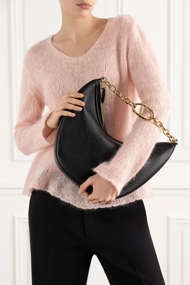 Valentino маленькая кожаная сумка через плечо с vlogo moon черная 186386 - фото 2