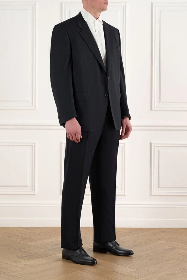 Corneliani black men's wool suit 186552 - photo 3