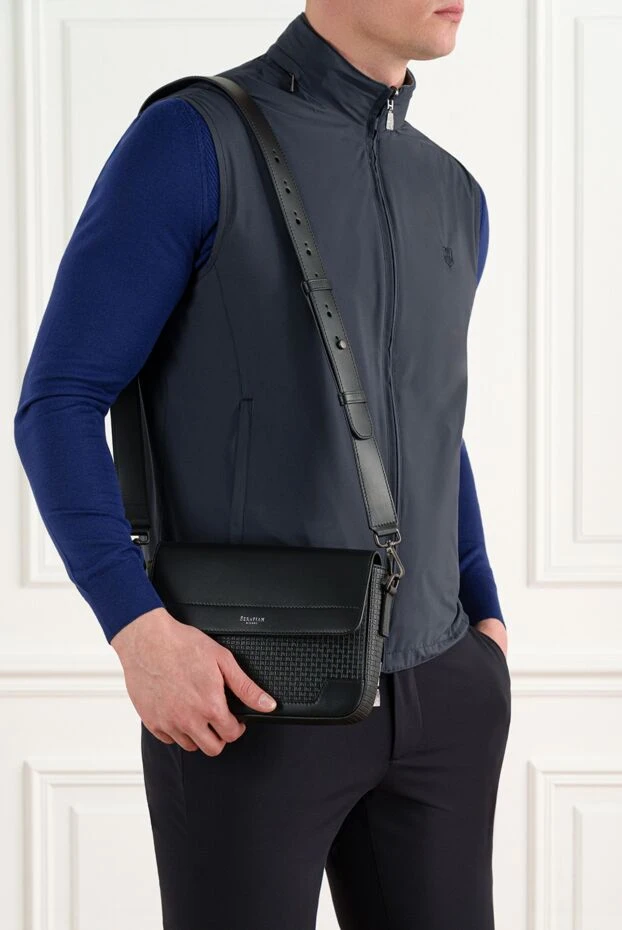 Crossbody bag in Stepan finish with calfskin inserts, black - photo 2