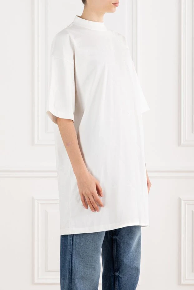 Balenciaga белая удлиненная футболка с нарисованным логотипом 187145 - фото 3