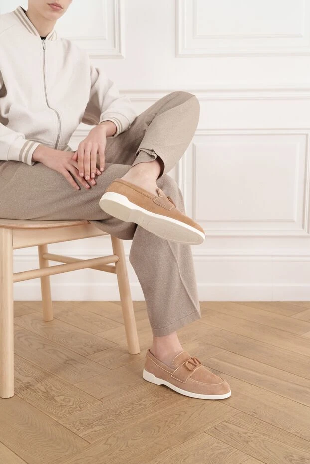 Valentino замшевые лоферы с пряжкой коричневые женские 187184 - фото 2