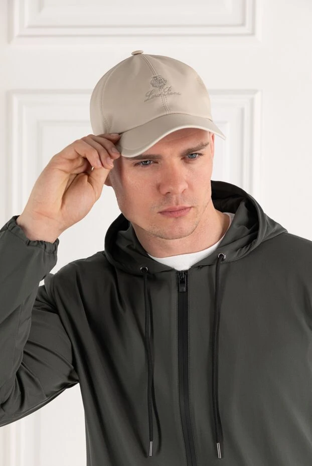 Beige men's sports baseball cap with embroidered logo - photo 2