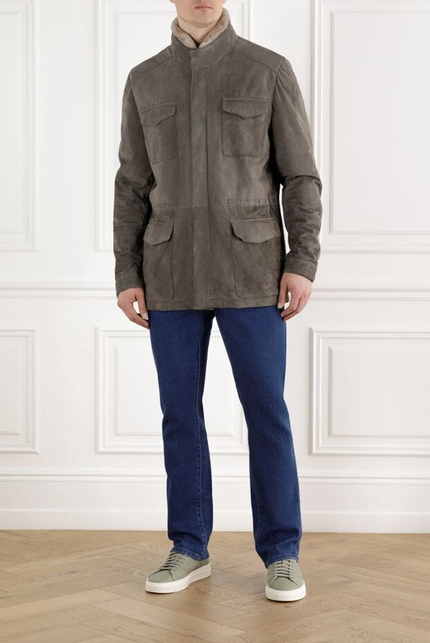 Enrico Mandelli замшевая куртка серого цвета мужская с меховым воротником 188283 - фото 2