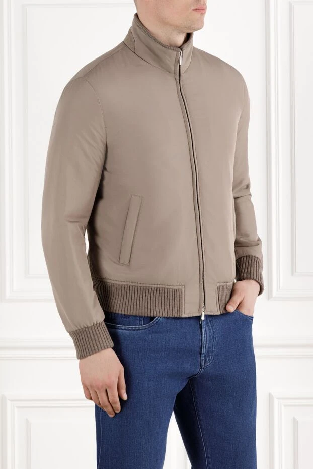 Enrico Mandelli легкая куртка бомбер бежевого цвета мужская 188286 - фото 3