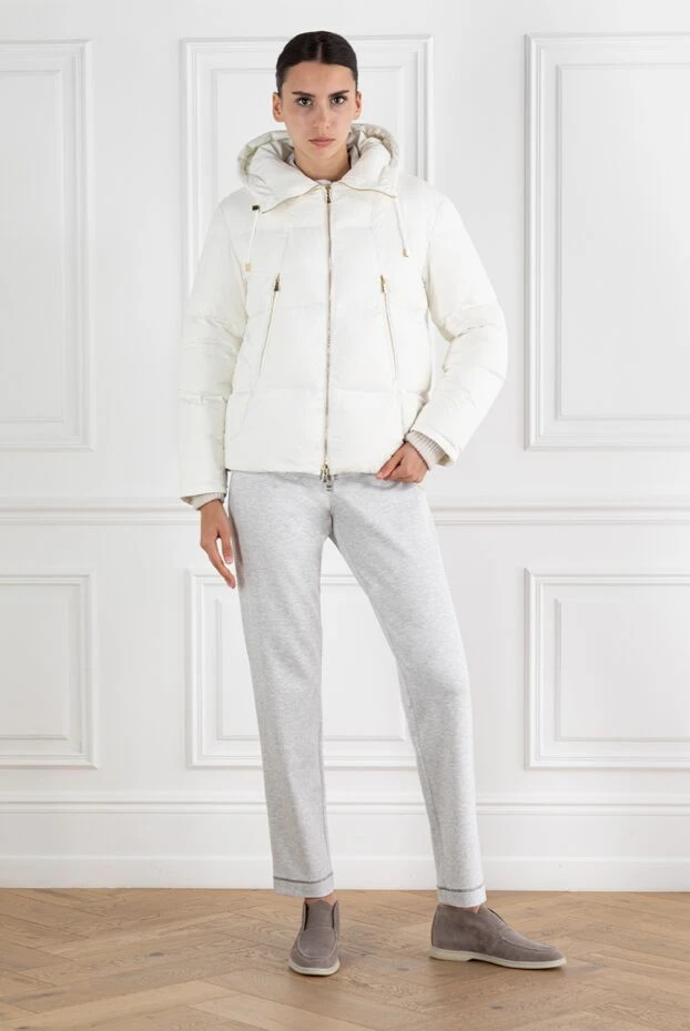 Enrico Mandelli белый легкий пуховик с капюшоном женский 188297 - фото 2