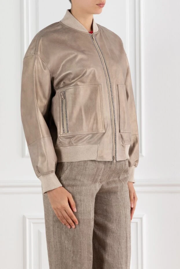 Brunello Cucinelli кожаная куртка бомбер с крупными накладными карманами бежевая 188400 - фото 3
