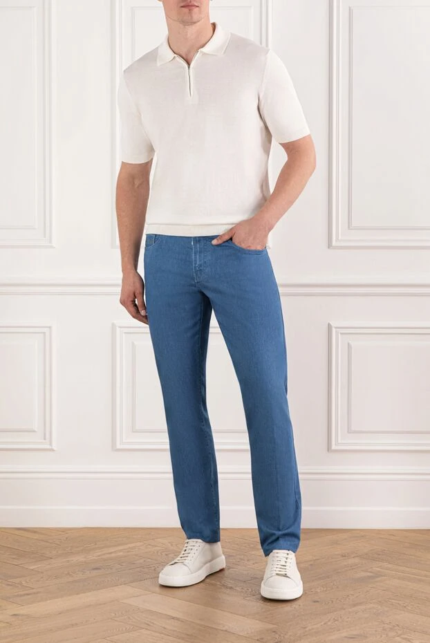 Хлопковые джинсы с тиснением и тёмно-синим патчем - фото 2