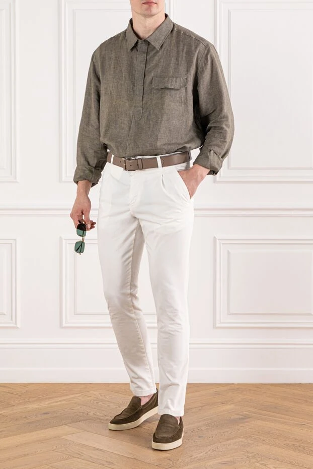 Linen shirt in grey-olive color with a breast pocket
- photo 2