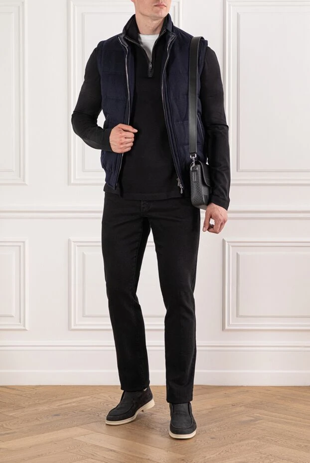 Мужской тройер чёрный минималистичный с молнией до груди
 - фото 2