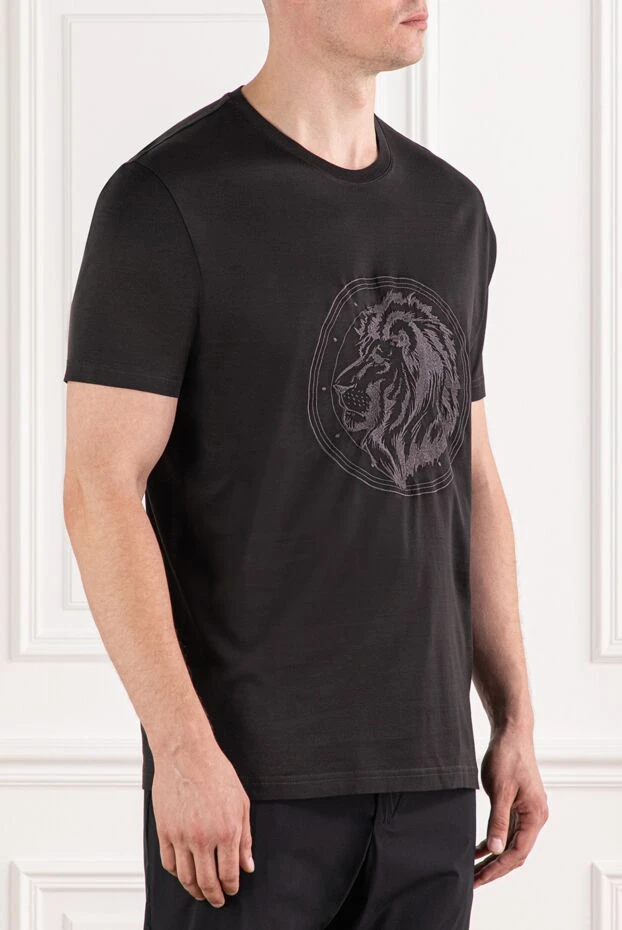 Cesare di Napoli хлопковая футболка в черной гамме с детализированным принтом льва

 190119 - фото 3