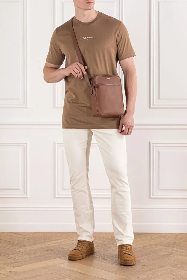 Dolce & Gabbana футболка из хлопка в карамельном цвете с миниатюрным белым логотипом

 190133 - фото 2