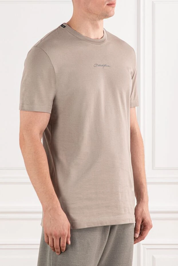 Dolce & Gabbana мужская футболка из мягкого хлопка в песочной гамме с вышивкой

 190134 - фото 3