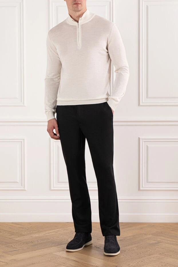 Men's light wool troyer with a high collar - photo 2