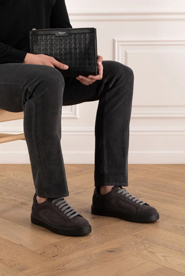 Doucal`s классические сникеры из замши с серой шнуровкой 190528 - фото 2