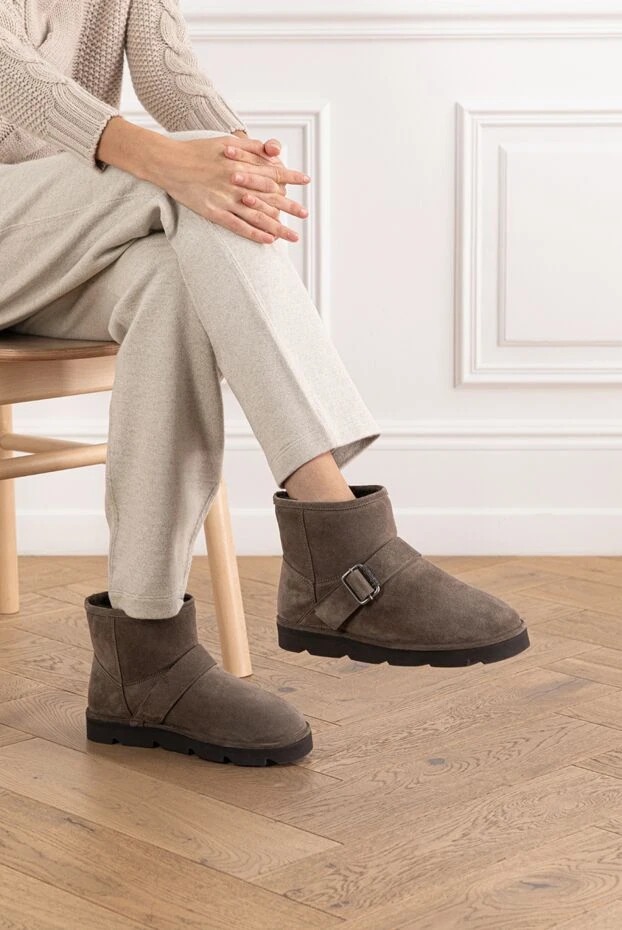 Brunello Cucinelli warm winter boots made of suede with natural fur for women
 190580 - photo 2