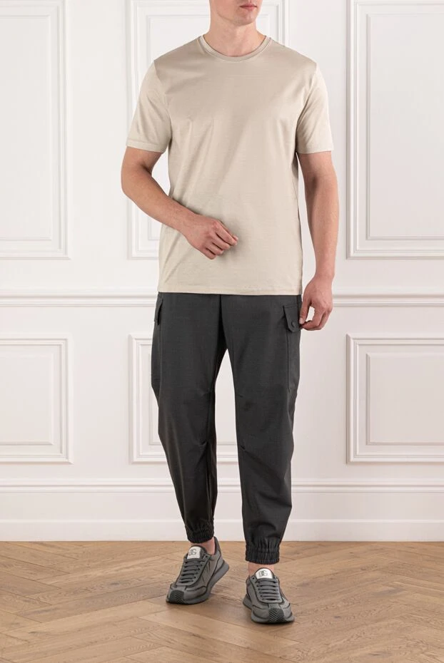 Футболка мужская повседневная бежевая из шлифованного хлопкового трикотажа - фото 2