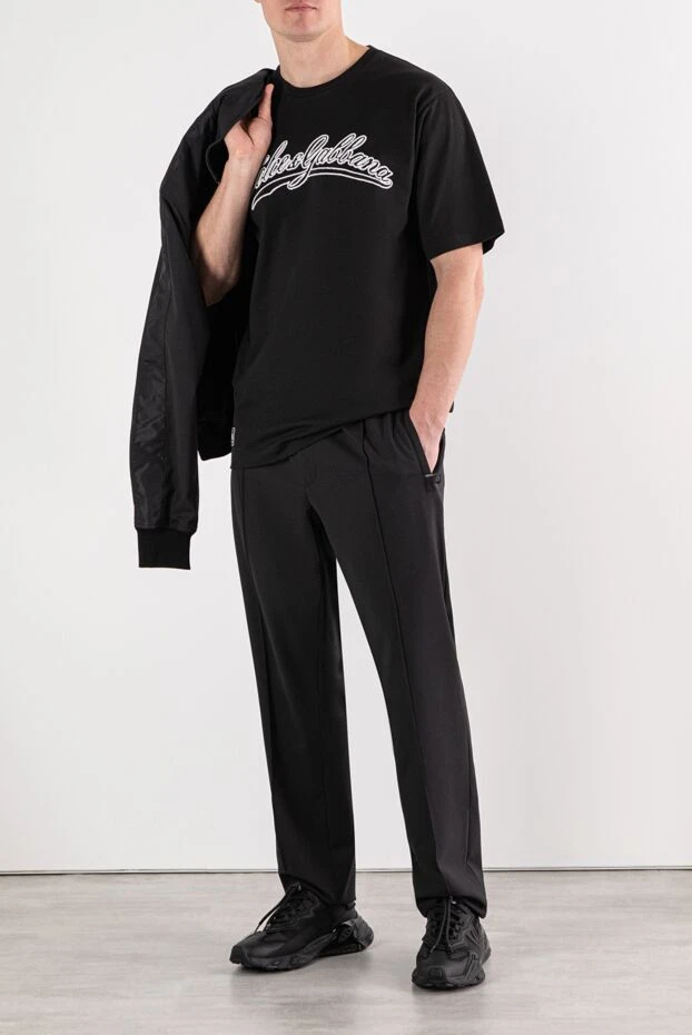 Dolce & Gabbana футболка черная хлопковая с объемной вышивкой логотипа 191125 - фото 2