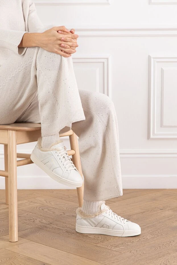 Santoni женские белые кроссовки double buckle из мятой кожи на меху 191262 - фото 2