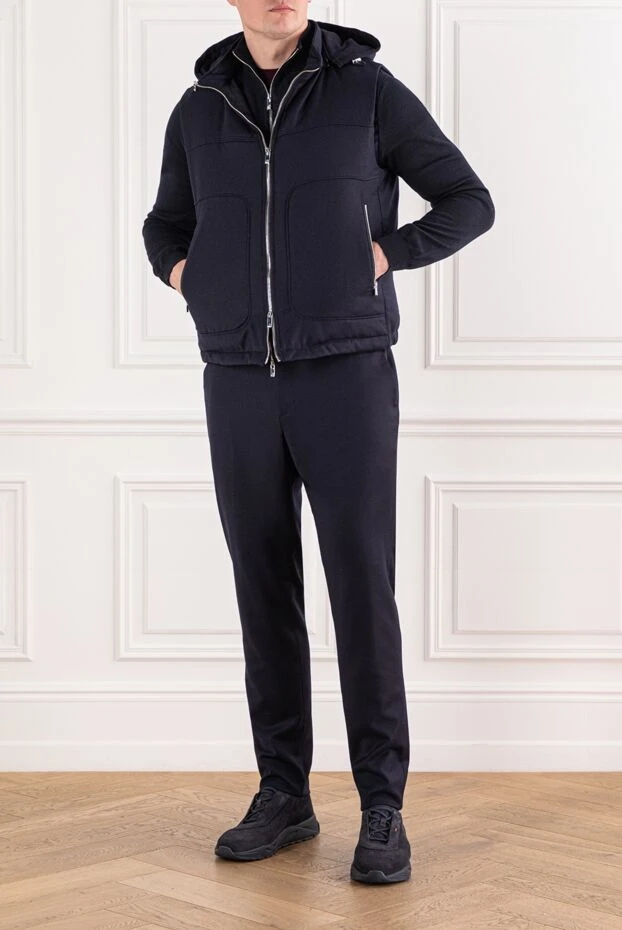 Tombolini жилетка с капюшоном в тёмно синем цвете и большими карманами 191468 - фото 2