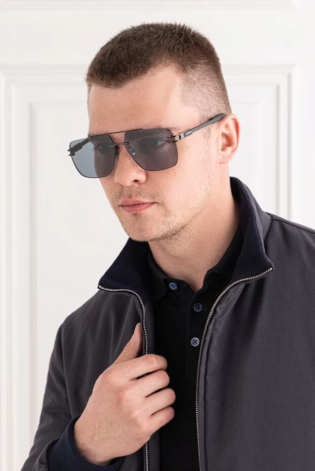 Chopard солнцезащитные очки в безободковом дизайне с серыми линзами и черными дужками 191522 - фото 2