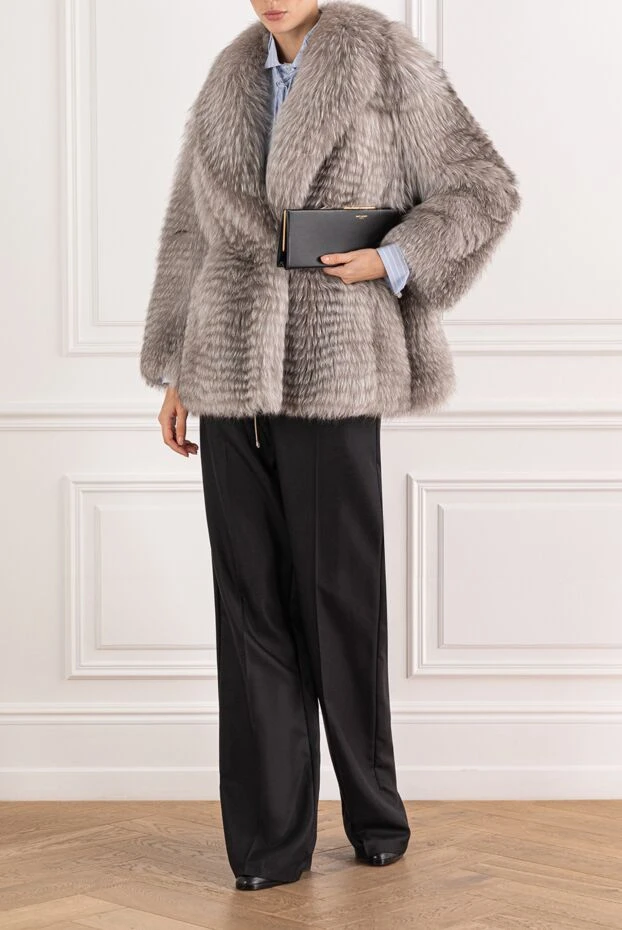 Қалың, жылтыр жүні бар түлкі тон - фото 2