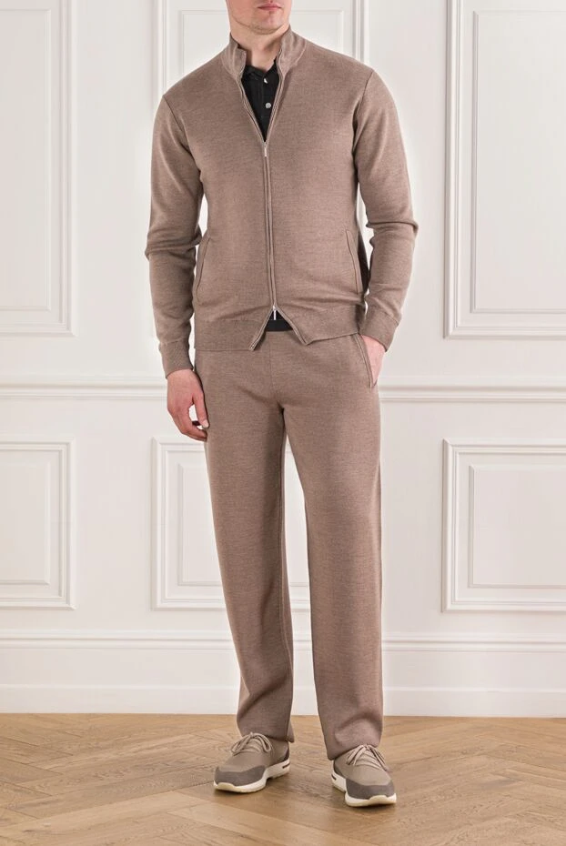 Бежевый прогулочный костюм из мягкой шерсти - фото 2