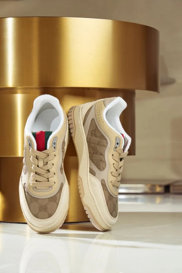 Gucci мужские кроссовки re-web из нейлона с замшевой отделкой бежевые
191730 - фото 2