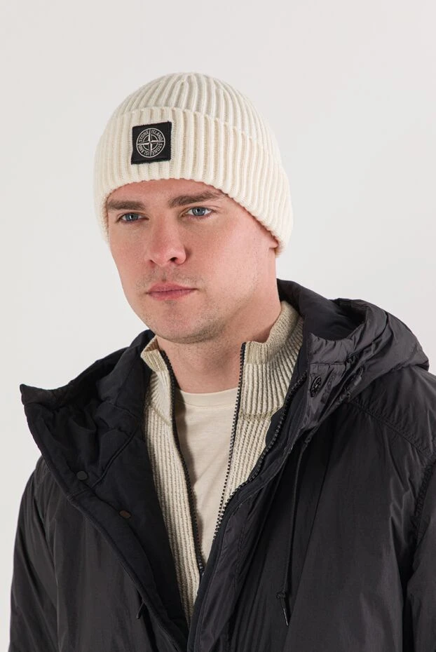 Stone Island шапка белая из натуральной шерсти с фирменным патчем
 191868 - фото 2