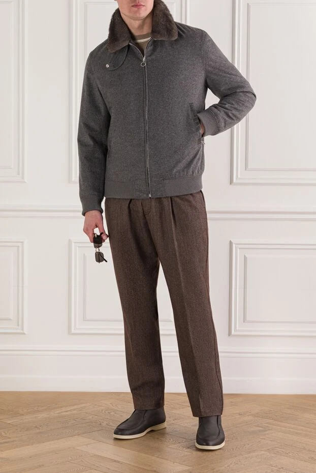 Серый бомбер из кашемира на меху с вставками из кожи крокодила - фото 2