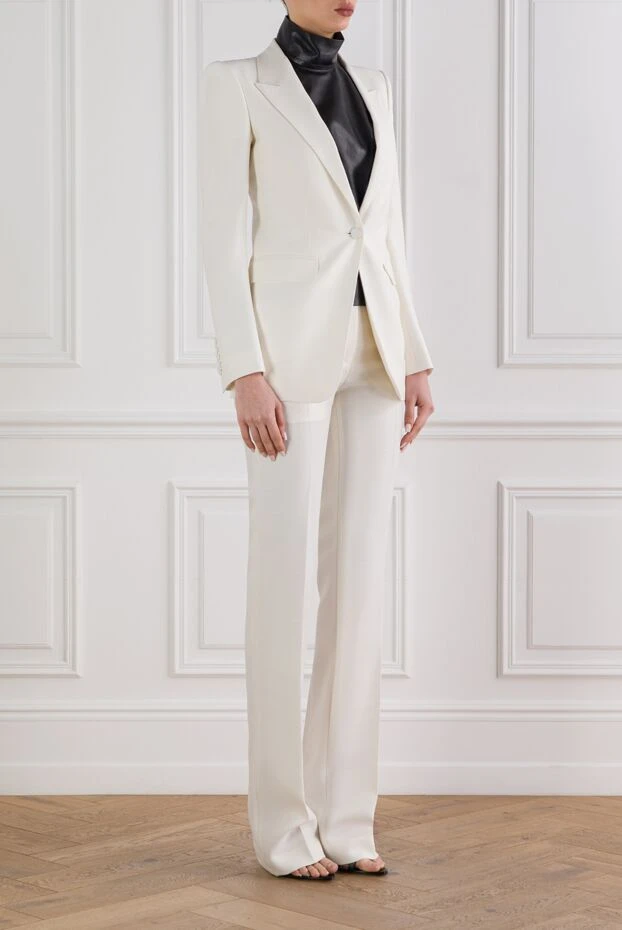 Tom Ford элегантный женский брючный костюм молочно-белого цвета 192611 - фото 3