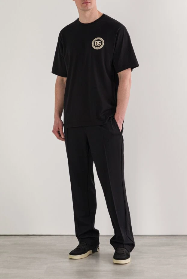 Dolce & Gabbana черная мужская футболка из джерси с аппликацией 192657 - фото 2