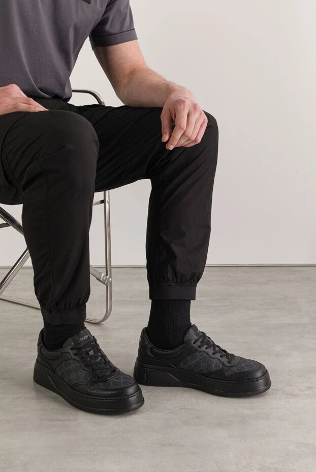 Gucci мужские массивные кроссовки с монограммой gg supreme 192748 - фото 2