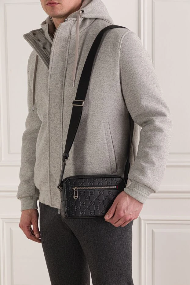 Gucci черная сумка через плечо из тисненой гладкой кожи gg 192757 - фото 3