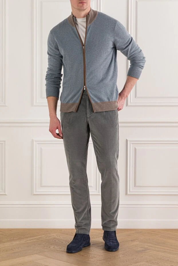 Мужские вельветовые брюки серого цвета с поясом на кулиске и защипами - фото 2