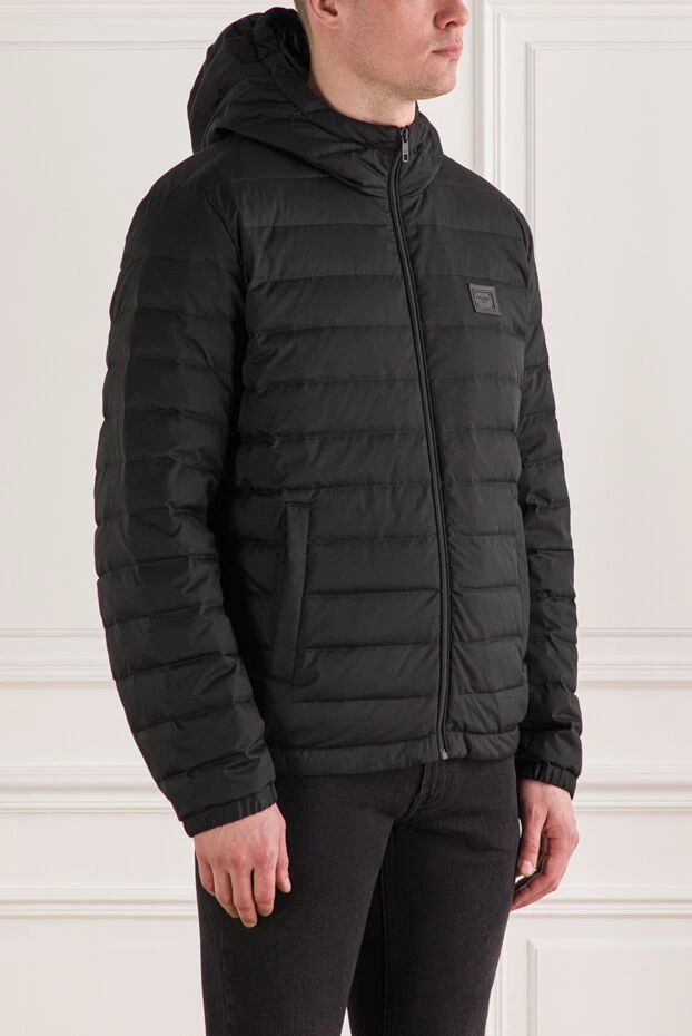 Dolce & Gabbana мужская стеганая куртка с капюшоном черного цвета 193006 - фото 3