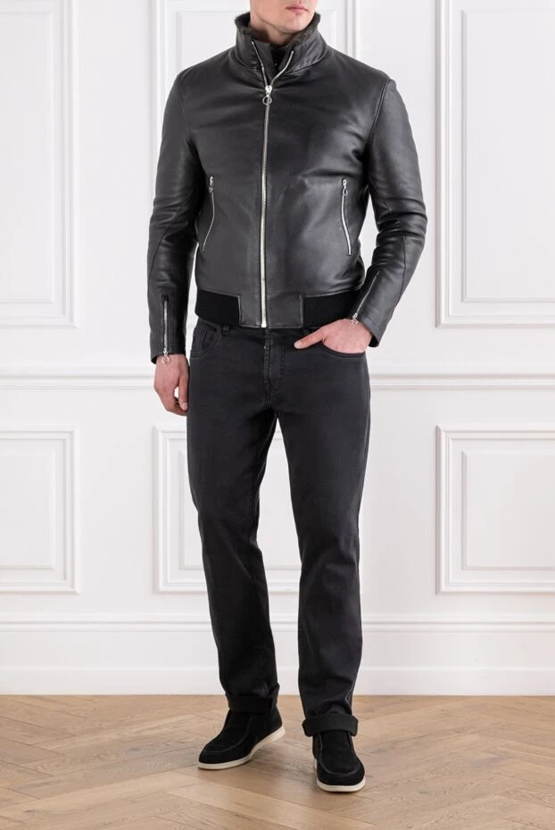 Black leather bomber jacket with fur collar - photo 2
