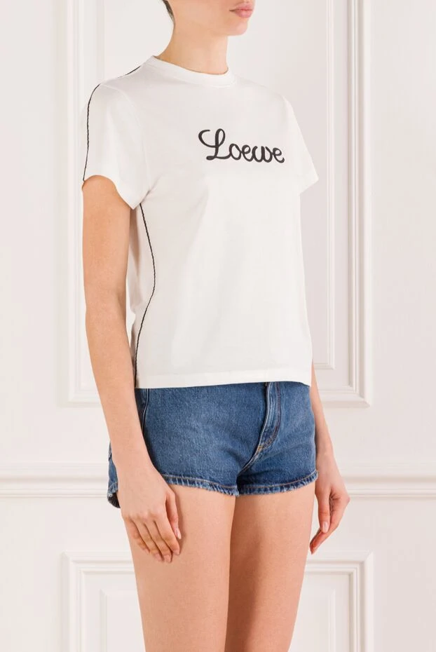 Loewe women's loose-fitting white t-shirt made of lightweight cotton 193318 - photo 3
