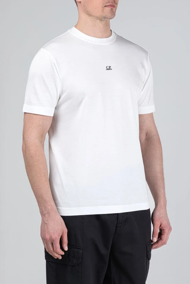 C.P.Company мужская белая футболка с небольшим контрастным логотипом 193357 - фото 3