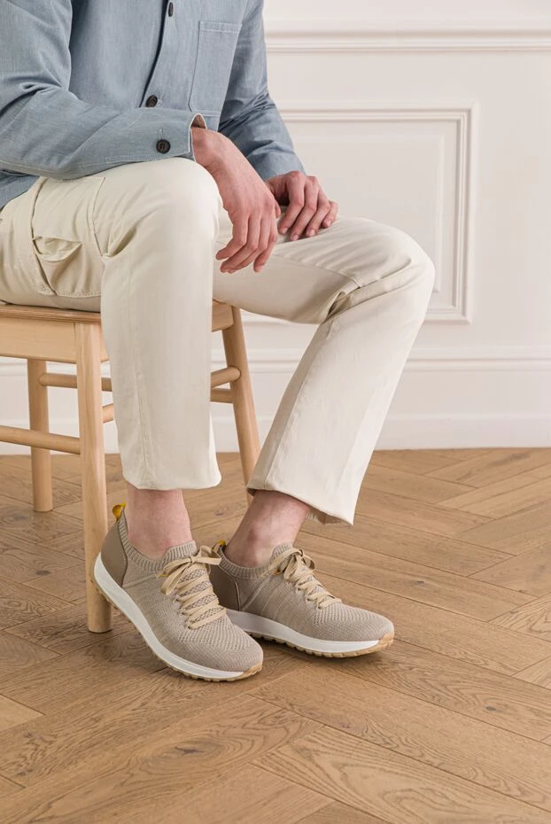 Doucal`s текстильные кроссовки в бежевом цвете с кожаной отделкой 193464 - photo 3