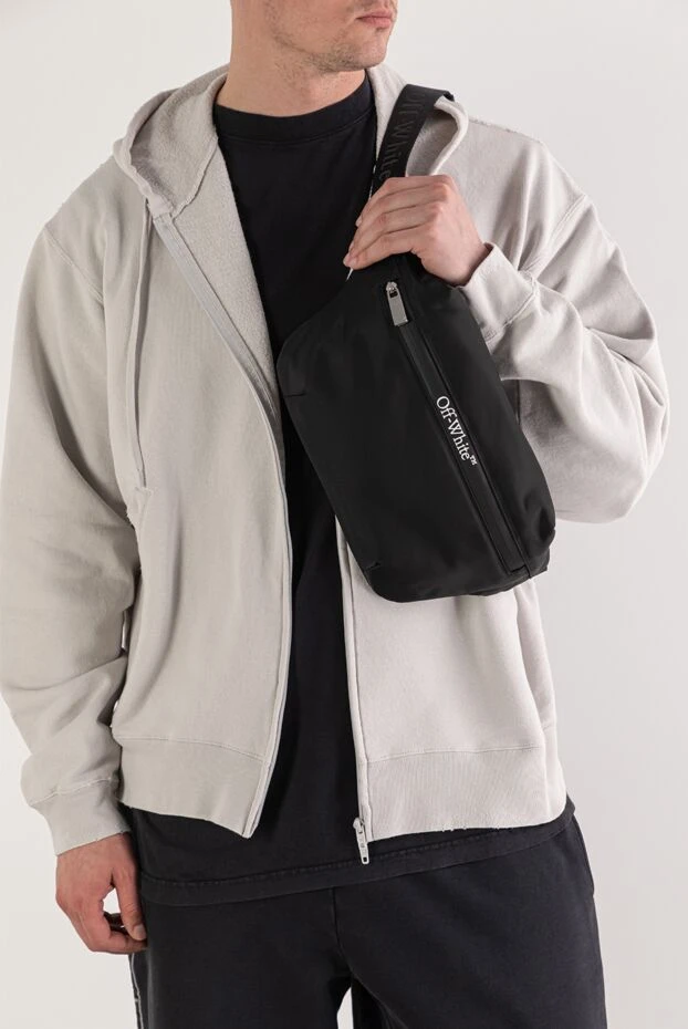 Off-White алдыңғы жағында логотипі бар классикалық қара белді сөмке. 193821 - фото 2