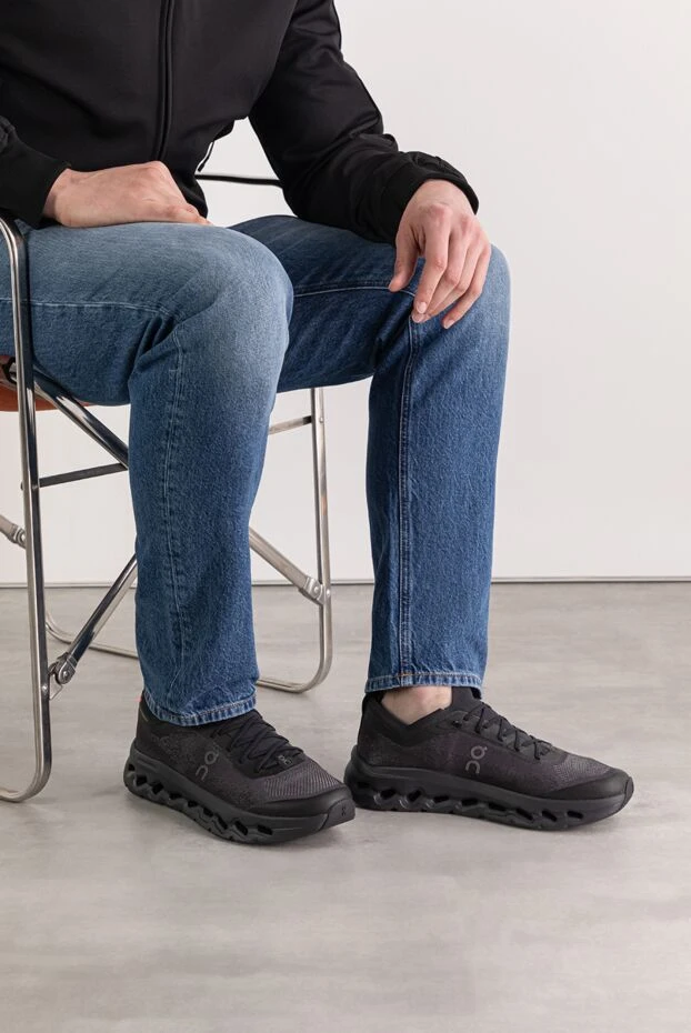 ON Running black cloudtilt moon sneakers for everyday wear with comfortable laces 194009 - photo 2